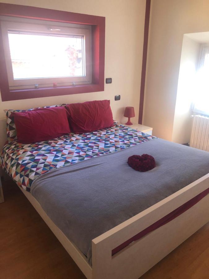 Ficarra Apartments Mezzegra Zewnętrze zdjęcie